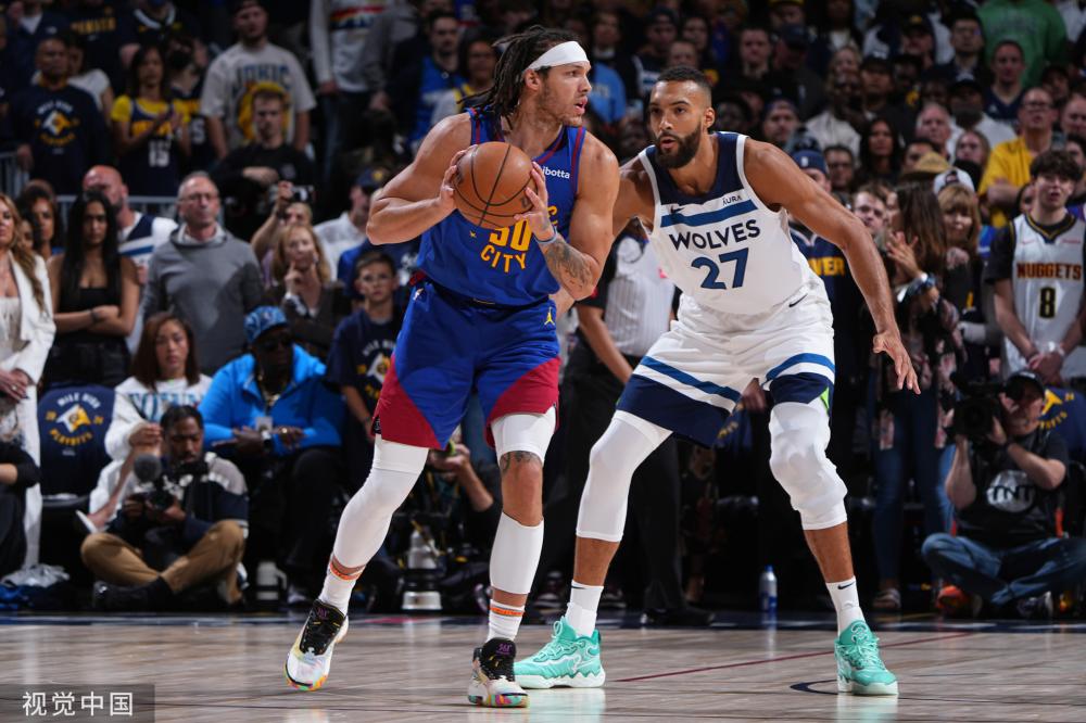 是他屡次夺 是他屡次夺